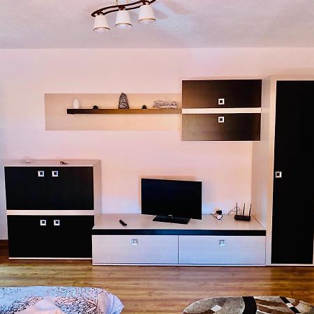 Apartament Sunshine Orşova Екстериор снимка